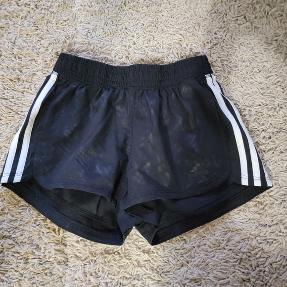 Adidas shorts - Picture 1 of 2